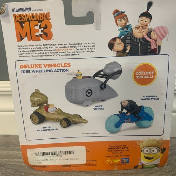 Despicable Me 3 Universal Flamingo Water Cycle - Picture 4 of 4